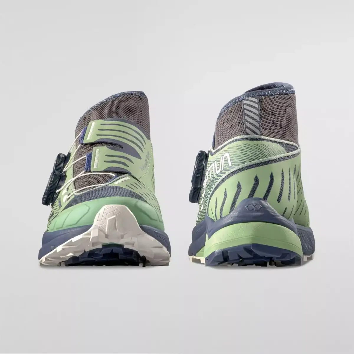 Jackal II Boa Woman Jackal II Boa Woman