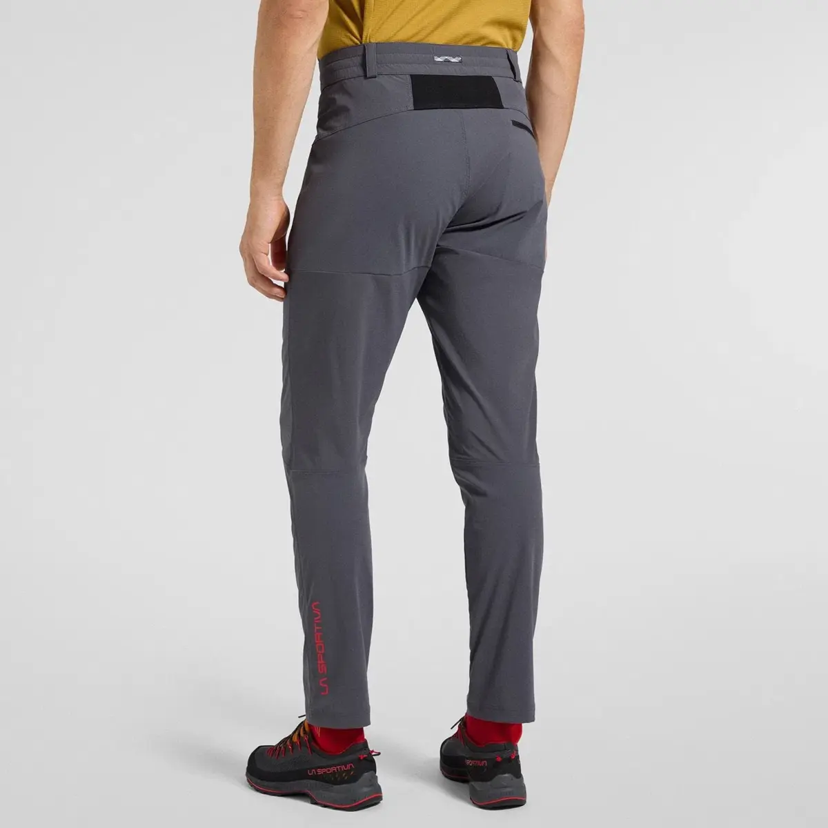 Machina Tech Pants M