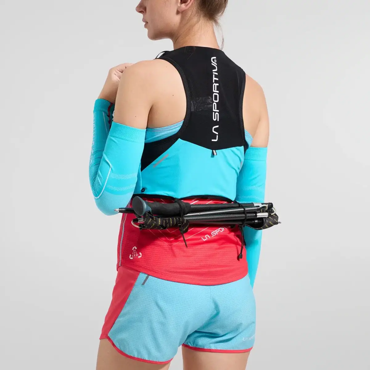 Vector Short W Vector Short W